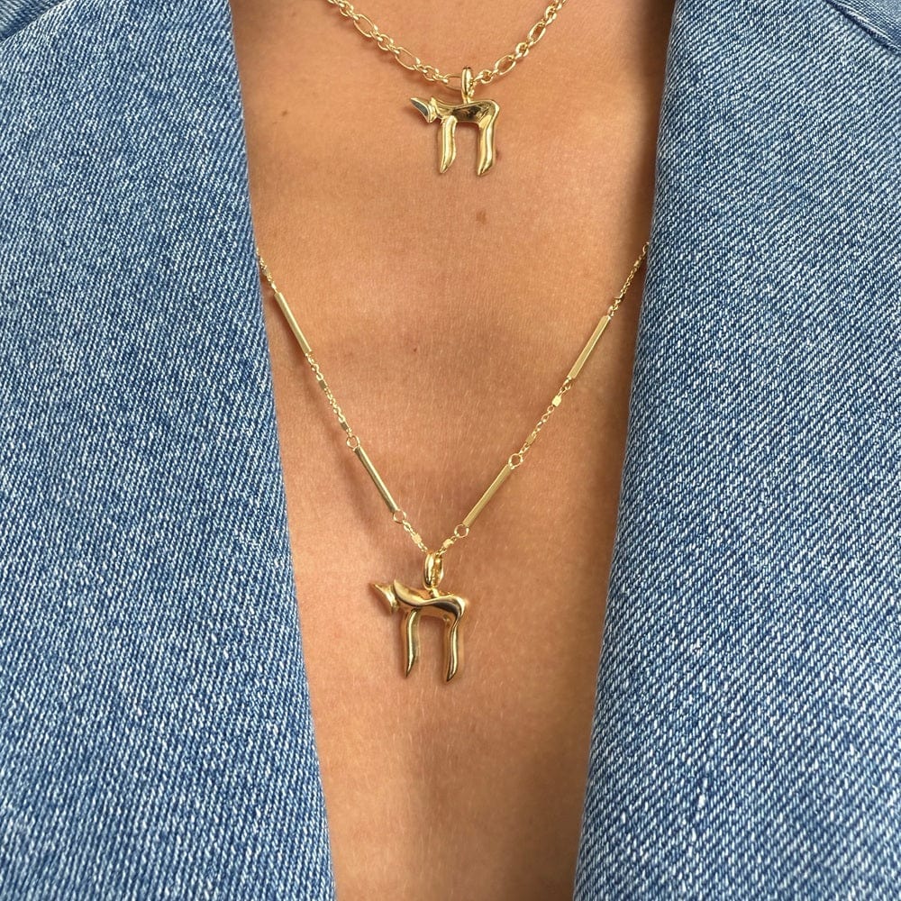 Jennifer Zeuner Tal Charm