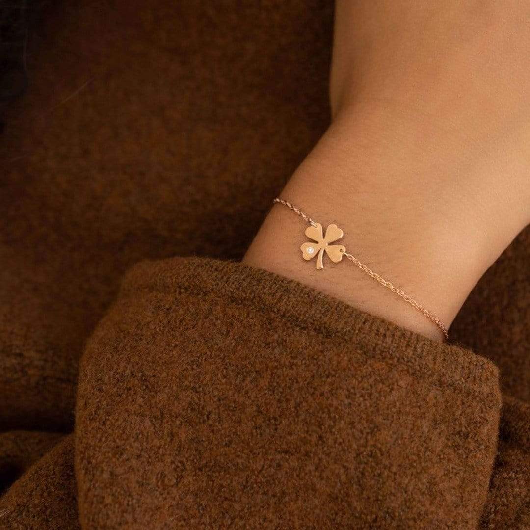 Jennifer Zeuner Jewelry Lowndes Clover Bracelet